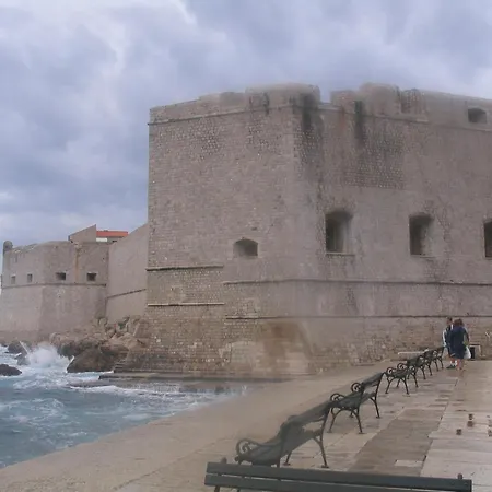 Domek letniskowy Sunny Belgrad